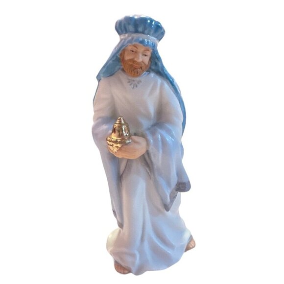 Hallmark Keepsake Ornament Balthasar The Magi Blessed Nativity Collection Fine P - Picture 1 of 7
